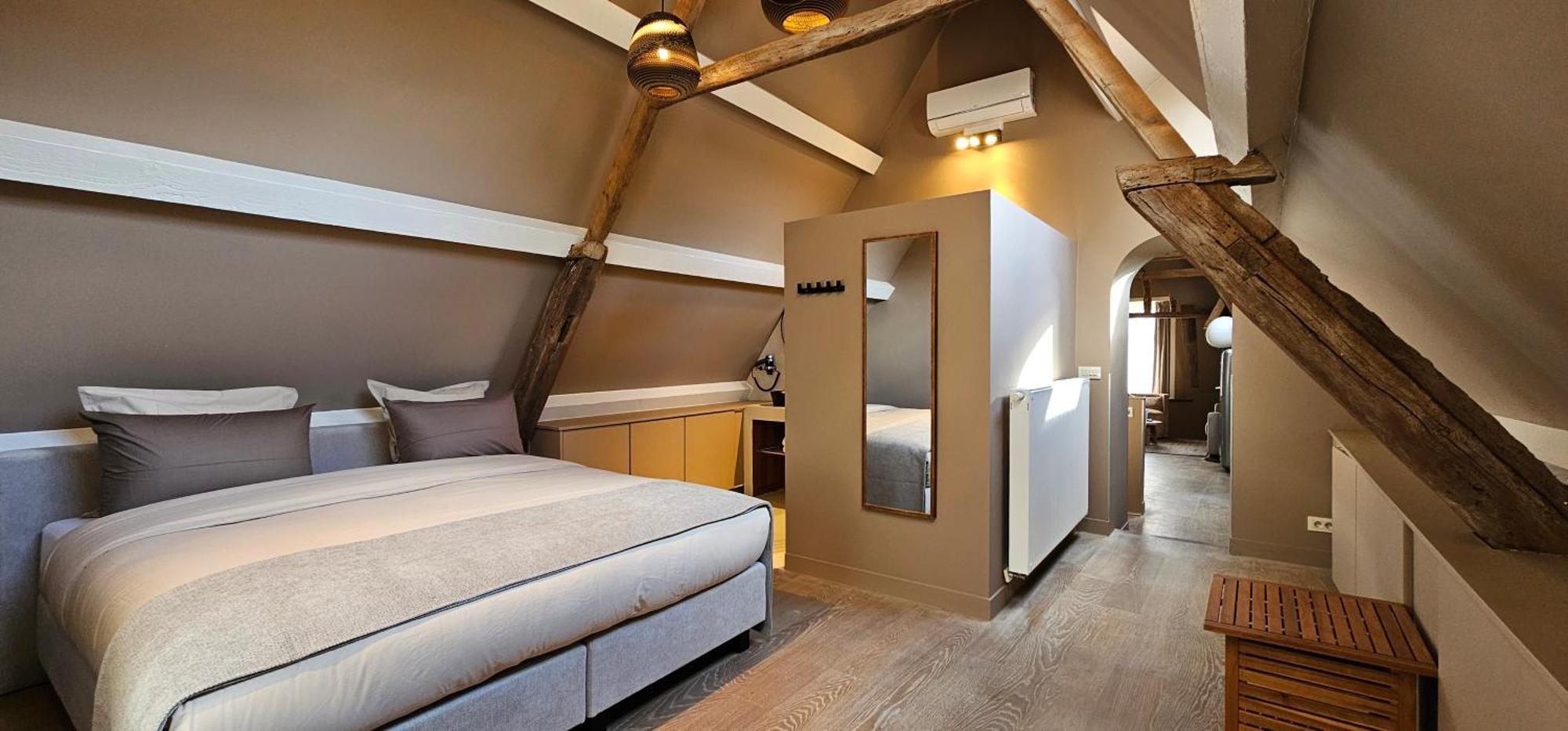Guesthouse Bonheure ブルージュ エクステリア 写真