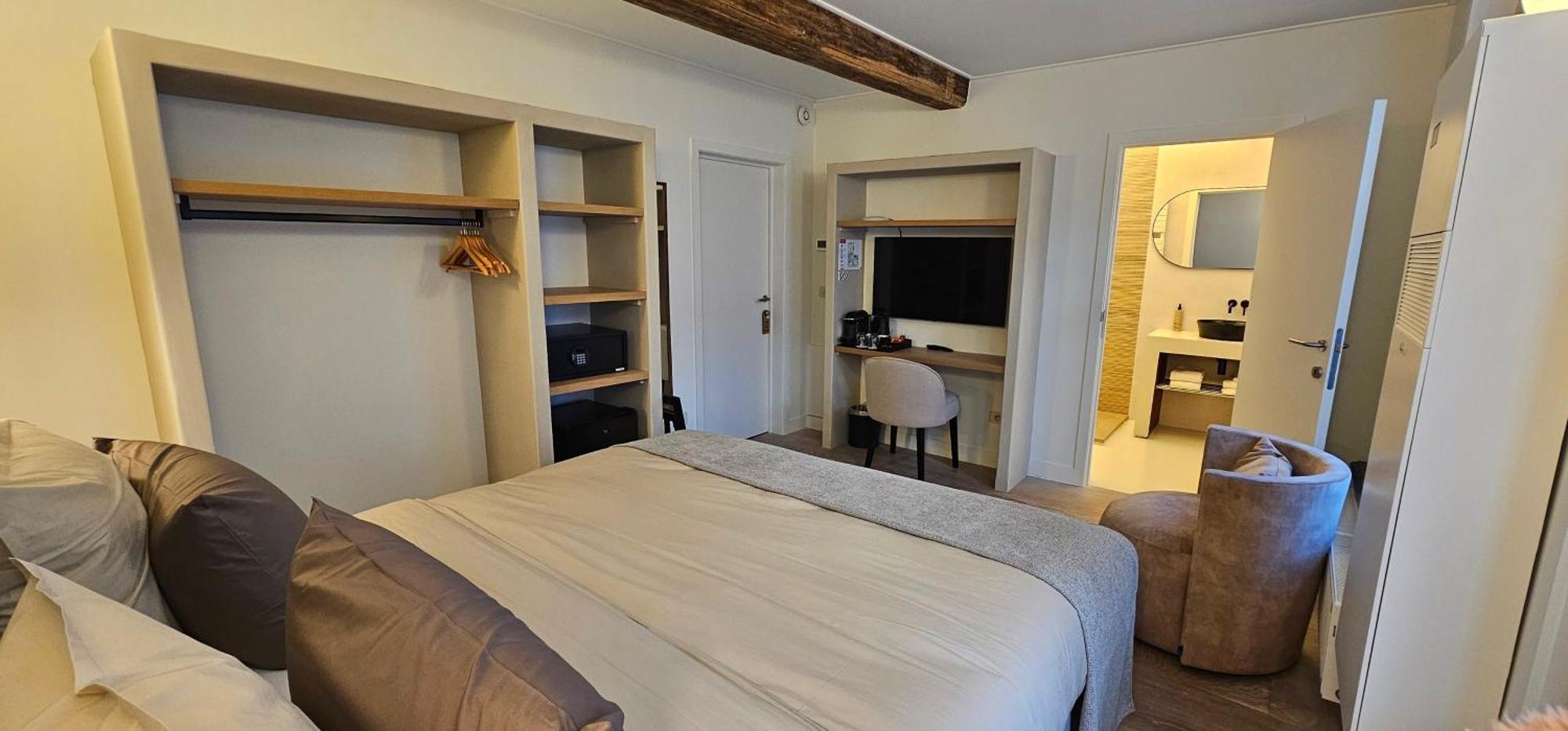 Guesthouse Bonheure ブルージュ エクステリア 写真